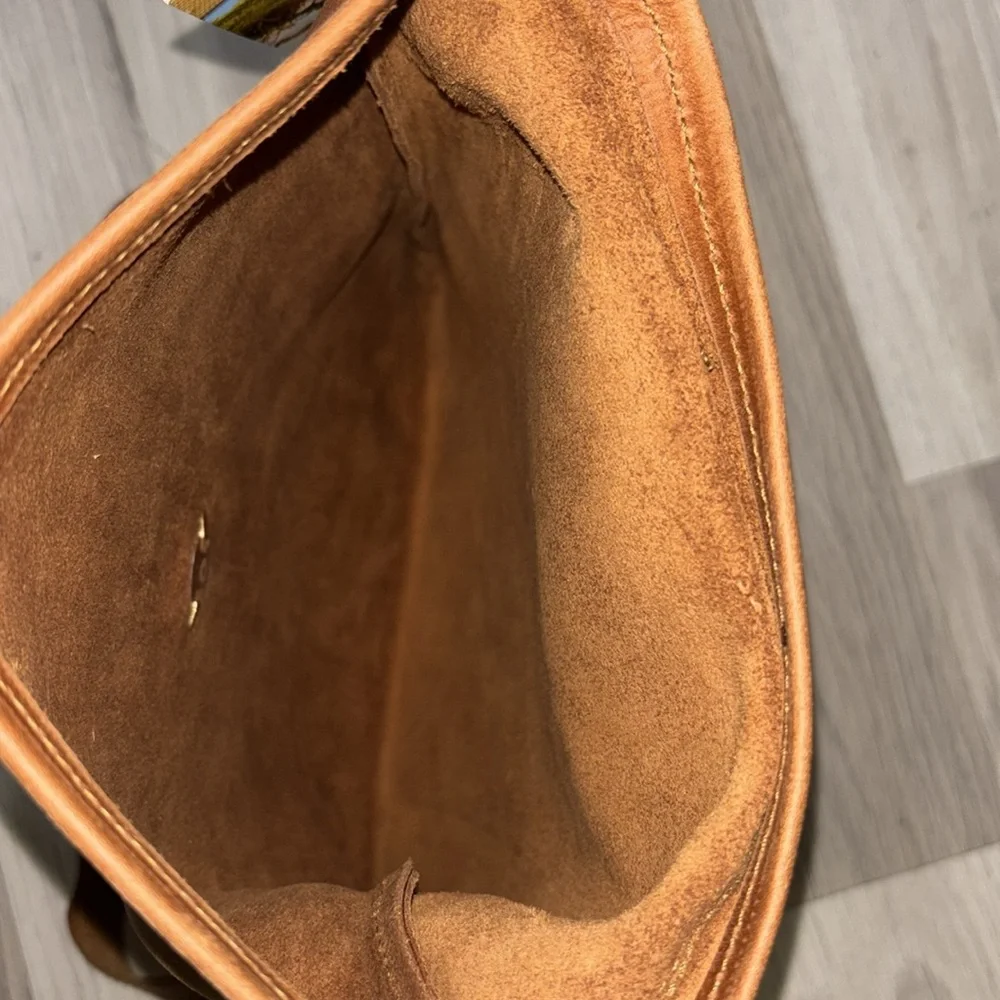 Kilele Hide Envelope Brown and Tan Leather‎ Messenger Crossbody Bag NWT